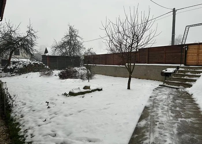 V Ulicce Hotel *